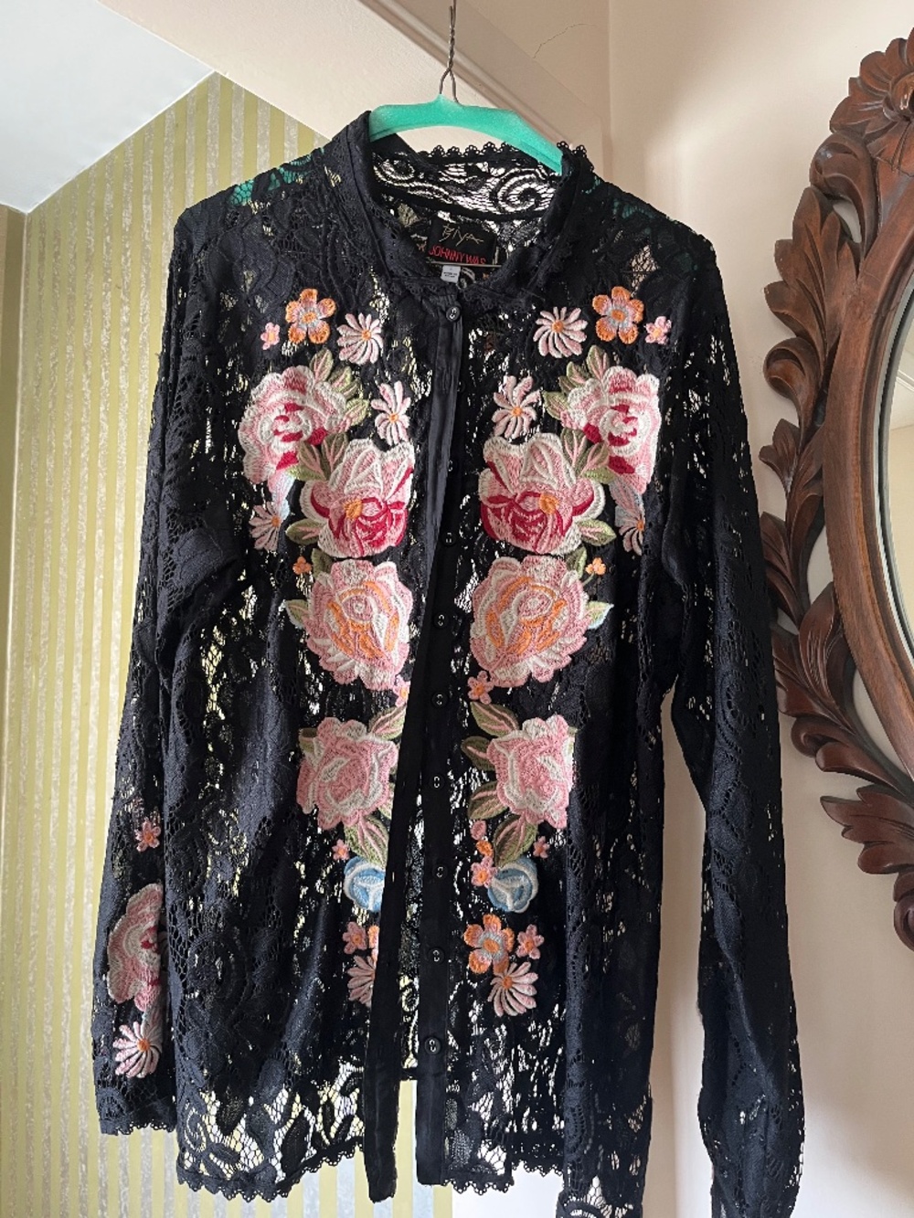 Johnny Was Veronne Lace Blouse GORGEOUS Long Sleeve Floral Embroidery Black Top - Picture 3 of 3